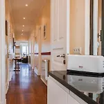 Whome Spacious Modern Apartment In Gracas Historic Quarter * Lisboa