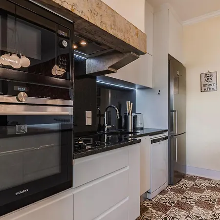 アパート Spacious 4bdr Graca River View By Lovelystay *