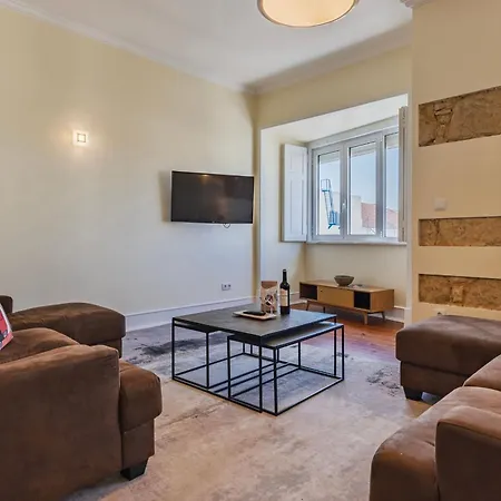 Spacious 4bdr Graca River View By Lovelystay アパート リスボン
