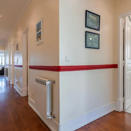 Appartamento Spacious 4bdr Graca River View By Lovelystay *