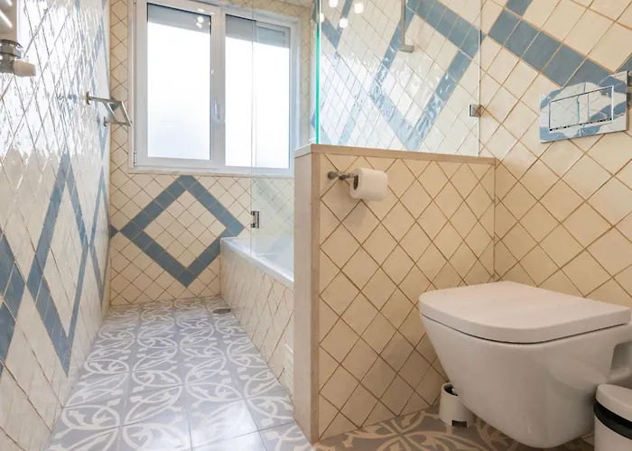 Διαμέρισμα Spacious 4bdr Graca River View By Lovelystay Lisboa