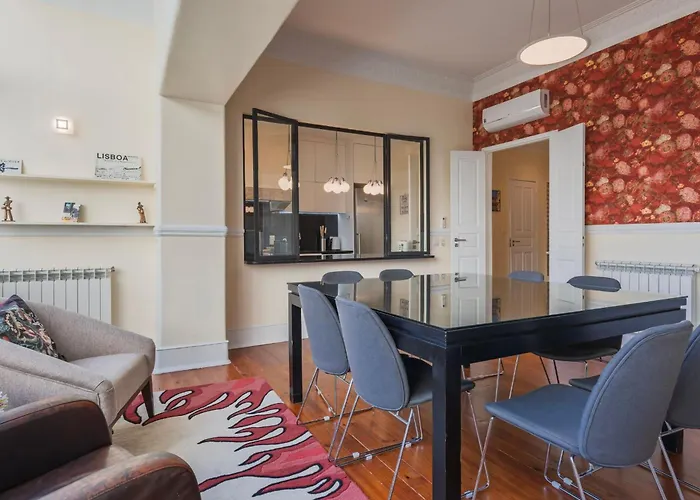 Spacious 4bdr Graca River View By Lovelystay *