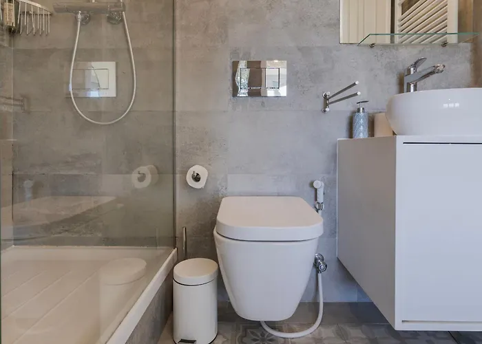 Spacious 4bdr Graca River View By Lovelystay Διαμέρισμα Lisboa