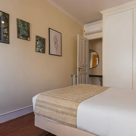 Whome Spacious Modern In Gracas Historic Quarter *