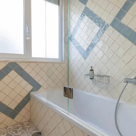 Whome Spacious Modern In Gracas Historic Quarter *