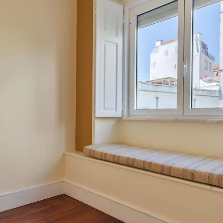 Whome Spacious Modern In Gracas Historic Quarter Apartamento